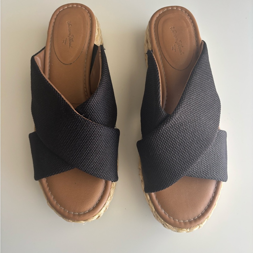 Universal Thread Black Espadrille Slides